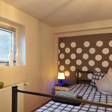 Tiny Rooms BRE Exterior foto